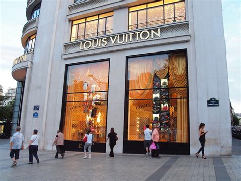 louis vuitton france shop|louis vuitton france store locator.